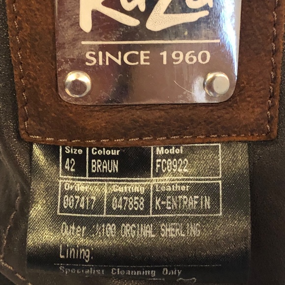 Chocolate Brown short SHEARLING LEATHER COAT - Fits sizes 7-9 - Picture 5 of 7